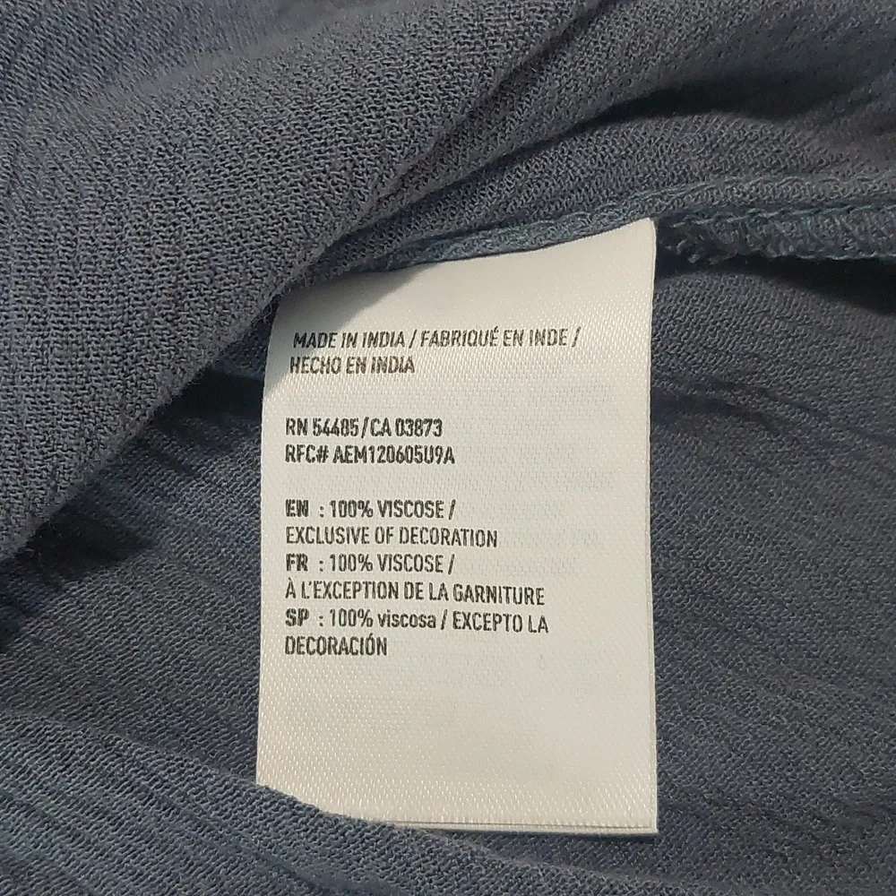 American Eagle Outfitters Lace Trim Cami ,Tank Top Blue With Black Lace .XL - Picture 3 of 7